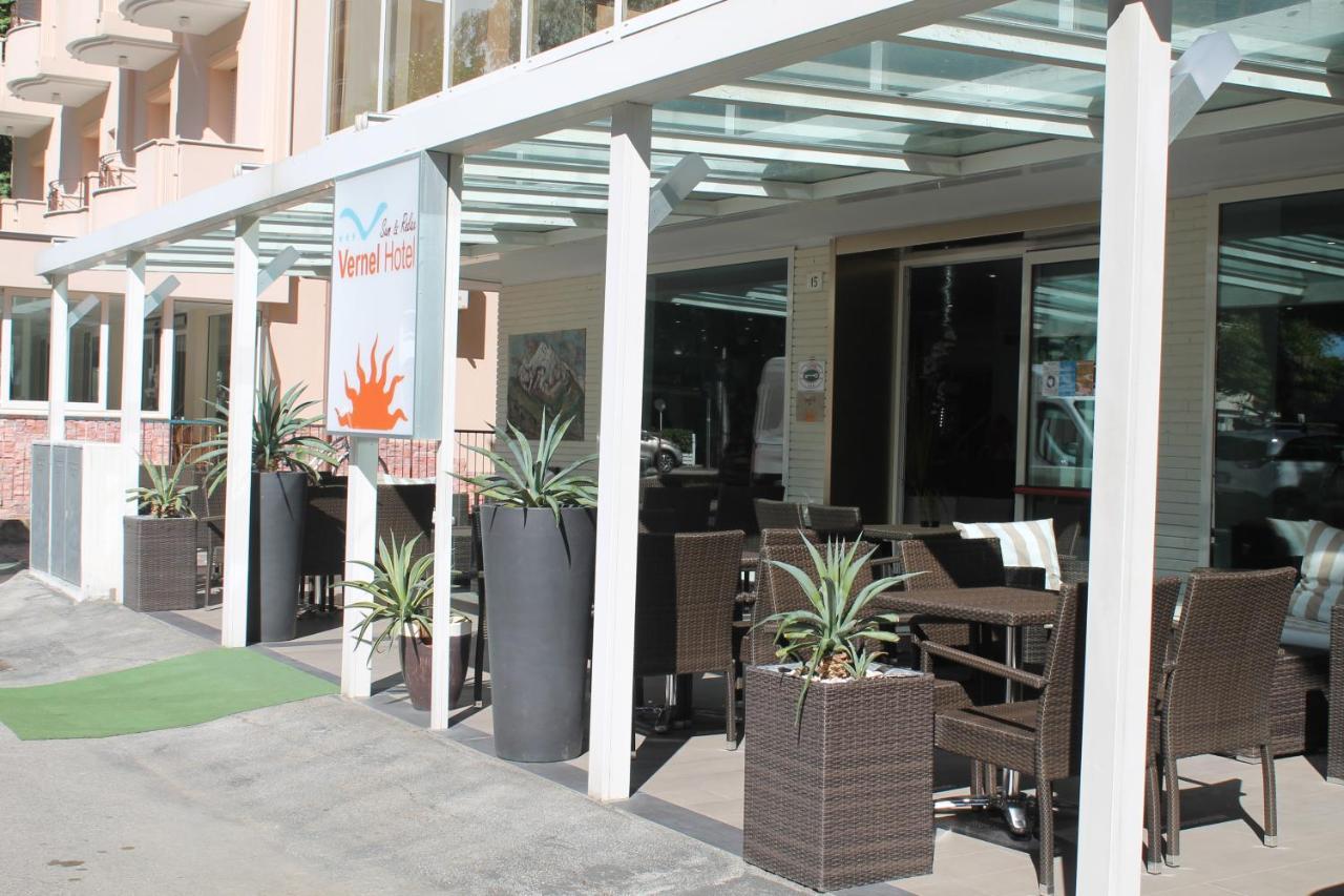 Vernel Hotel 3*